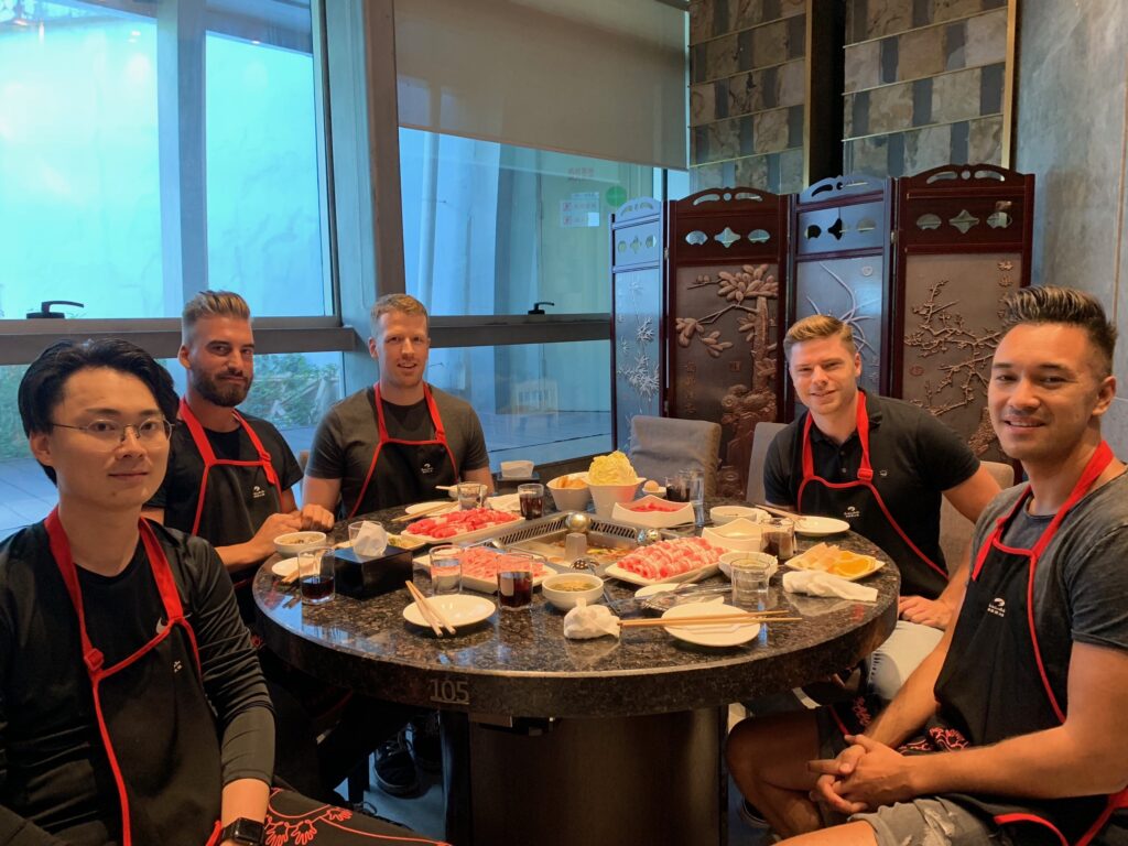 1920F11D-7785-4B0B-8034-F178D35E1FD6